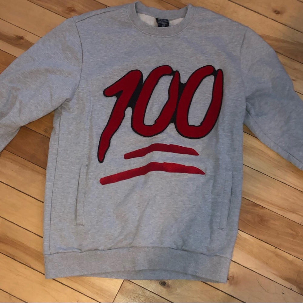Fly Supply 💯 Sweatshirt